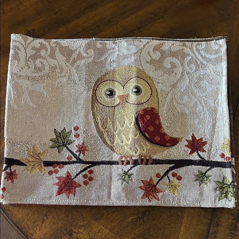 Owl Tapestry Table Runners with Autumn Leaves and Owls